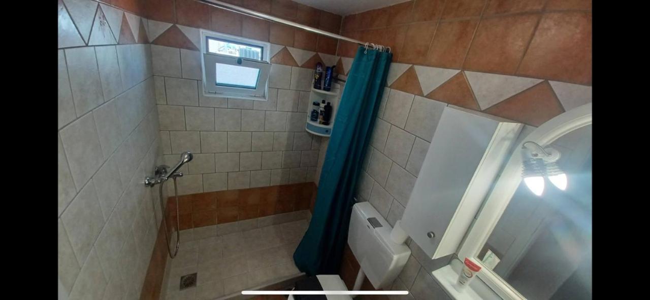 Michalis-Athina Apartment Nea Alikarnassos ภายนอก รูปภาพ