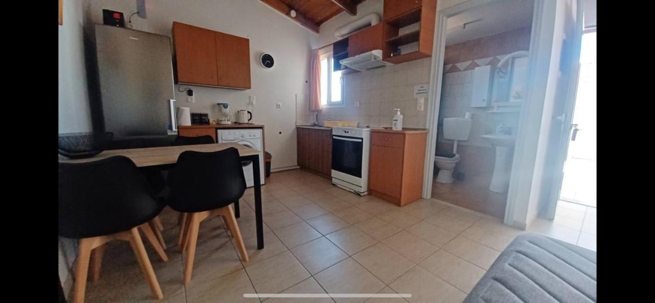Michalis-Athina Apartment Nea Alikarnassos ภายนอก รูปภาพ
